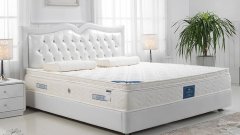 使用3–5年后中间区域常出现明显凹坑