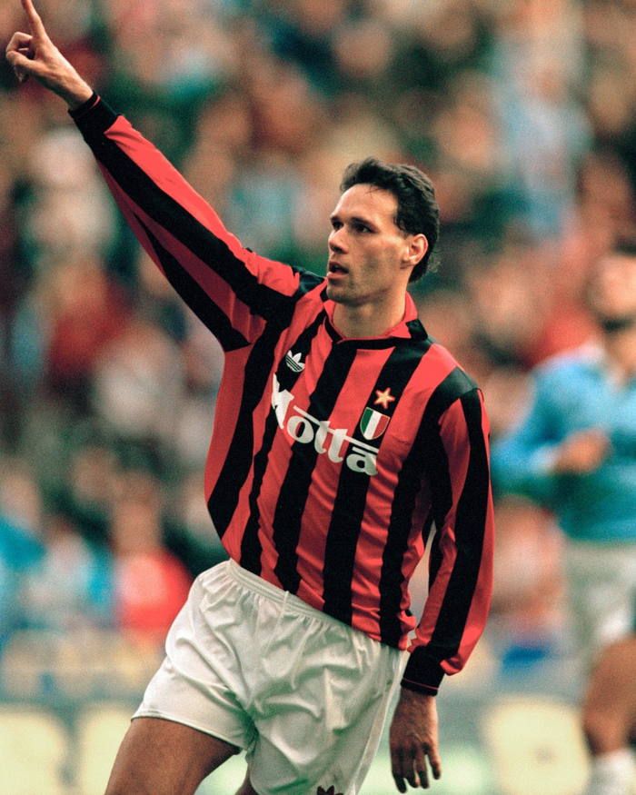 范巴斯滕经典瞬间再现米兰辉煌岁月