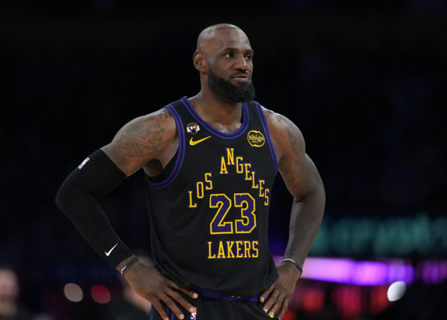 詹姆斯冲击历史胜场王 贾巴尔纪录面临终结