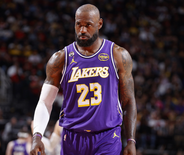 詹姆斯冲击历史胜场王 贾巴尔纪录面临终结