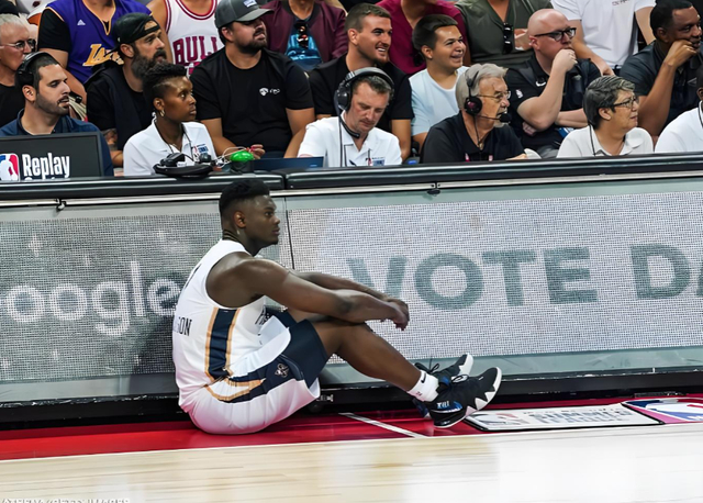 锡安七年季后赛梦碎 鹈鹕困局折射天赋与现实的